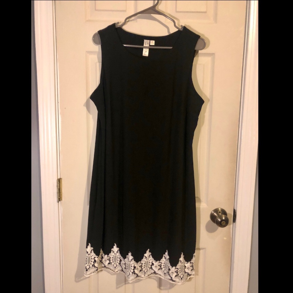 Emma & Michele LBD with lace trim XL
